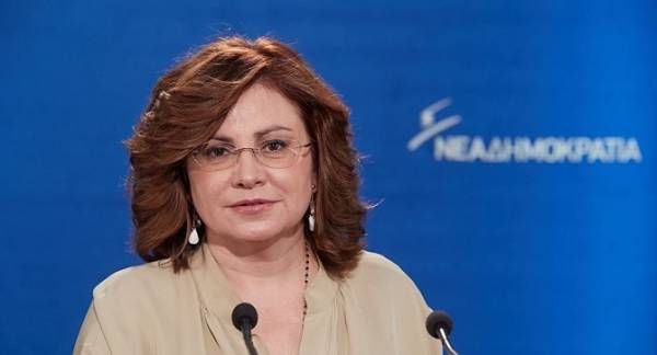 Σπυράκη:Κατέθεσε ερώτηση στη Μογκερίνι για το αεροπλάνο από τη Βενεζουέλα