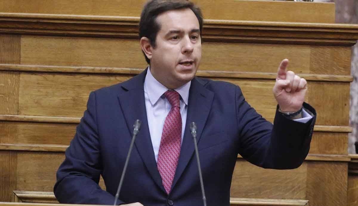 Μηταράκης για επεισόδια στη Μόρια: Ερευνάται το ενδεχόμενο υποκίνησης