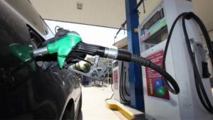 Εκλογές με τη βενζίνη στα 2,5 ευρώ; Δύσκολο