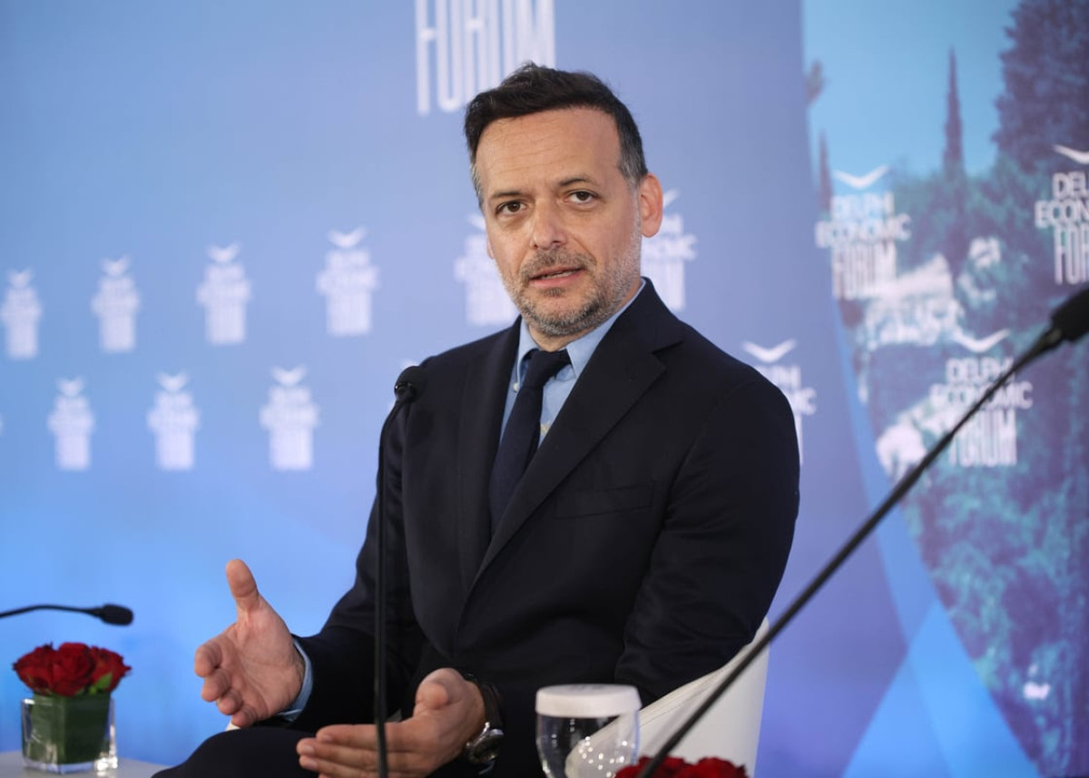 Δούκας: Αύξηση στα τέλη λόγω υπερτουρισμού και συνεισφορά απ’τα ξενοδοχεία