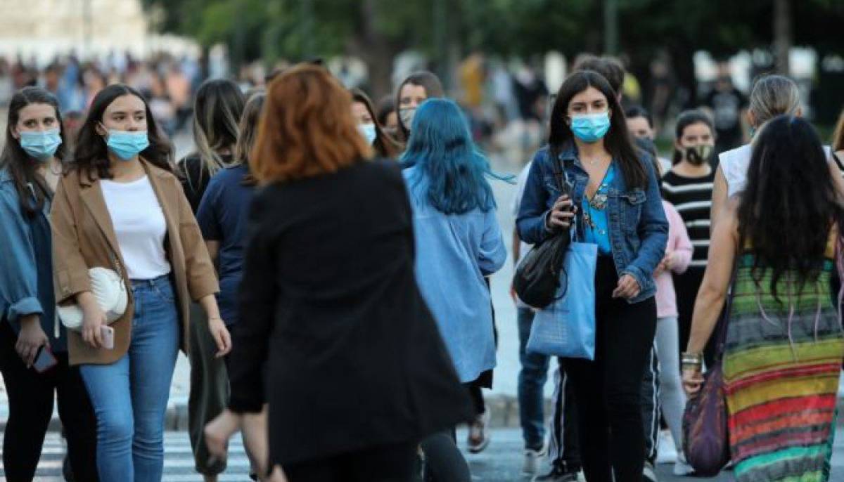 Επιπλέον περιορισμοί για ανεμβολίαστους, τρίτη δόση για εμβολιασμένους-Τα νέα μέτρα