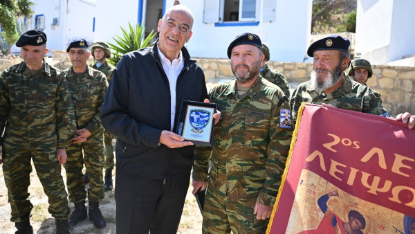 Δένδιας: Το παράδειγμα των εθνοφυλάκων οδηγός στην εκπαίδευση της εφεδρείας
