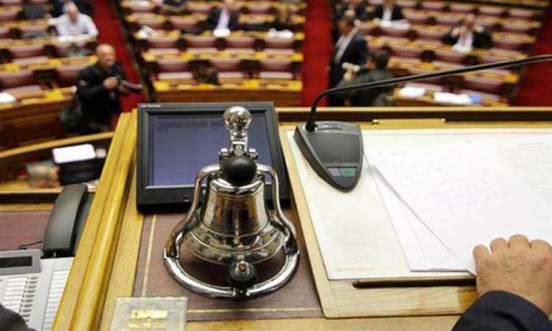 Πανδαιμόνιο στη Βουλή για το πολυνομοσχέδιο