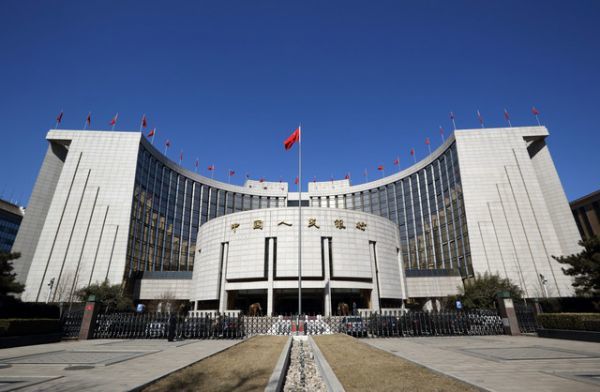 PBOC:Σε 985,5 δισ. γουάν ανήλθαν τα νέα δάνεια των τραπεζών