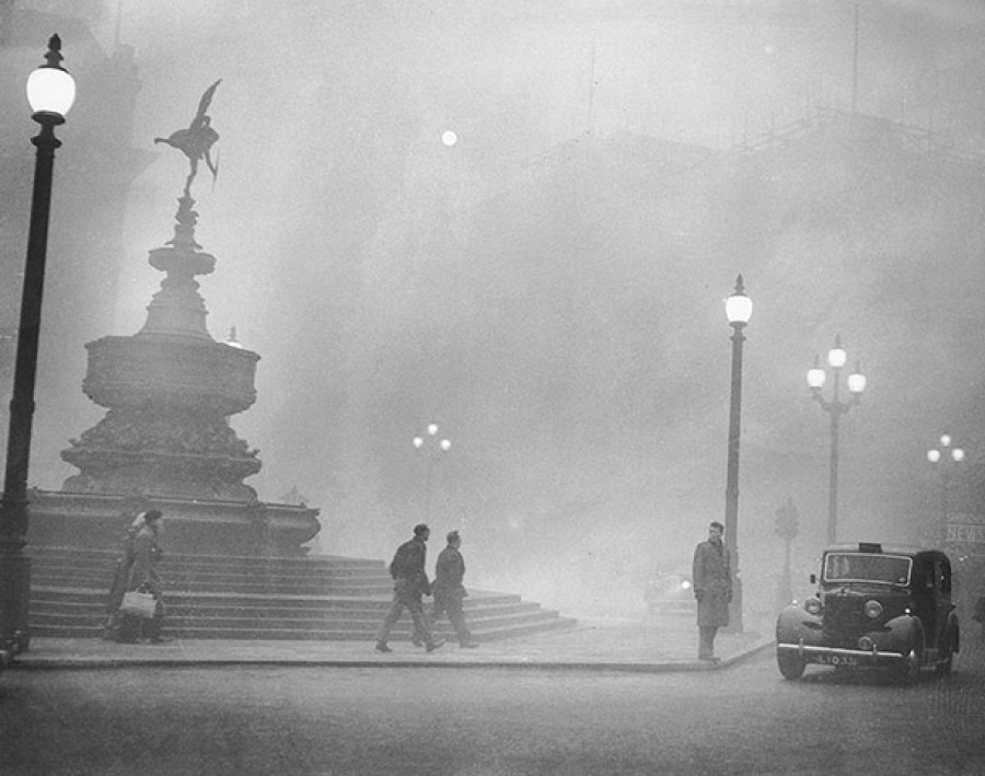 &quot;Great Smog of &#039;52&quot;... To νέφος που παρέλυσε το Λονδίνο