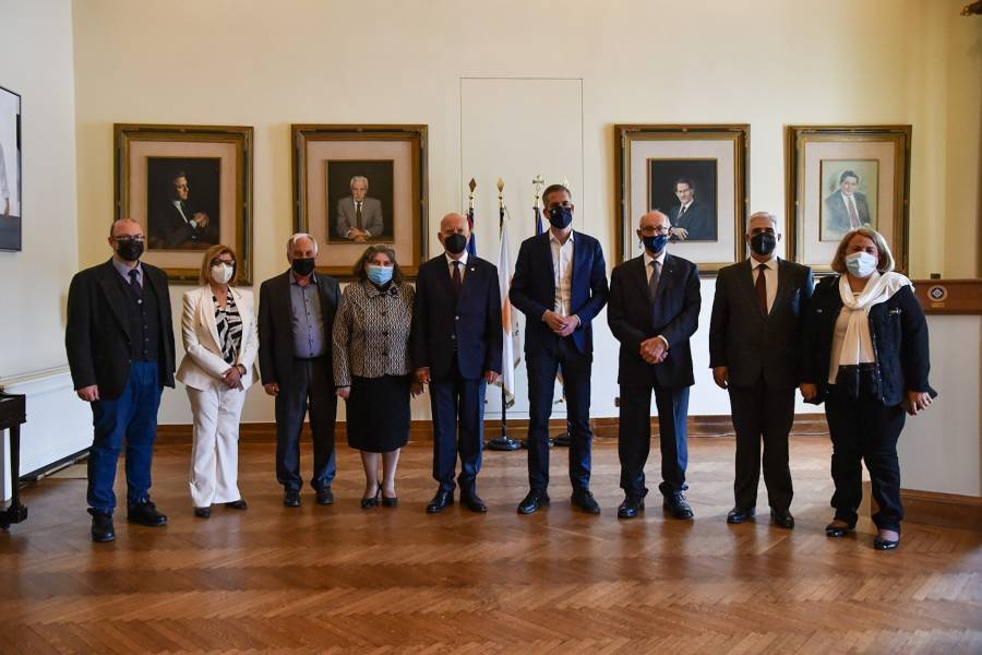 Μπακογιάννης:Η Αθήνα έτοιμη να τιμήσει τα θύματα της Κυπριακής τραγωδίας