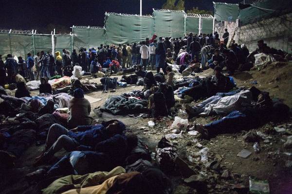 Περιφέρεια Βορείου Αιγαίου: Επικίνδυνη για τη δημόσια υγεία η Μόρια