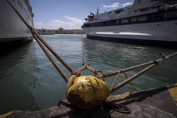 Απαγορευτικό απόπλου από Πειραιά, Ραφήνα και Λαύριο