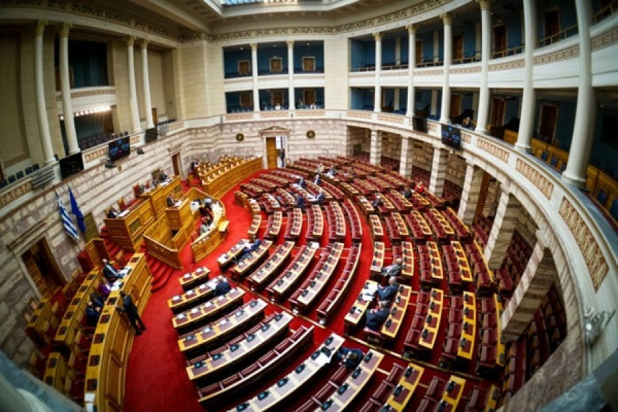 «Πέρασε» το νομοσχέδιο για την πολυεπίπεδη διακυβέρνηση