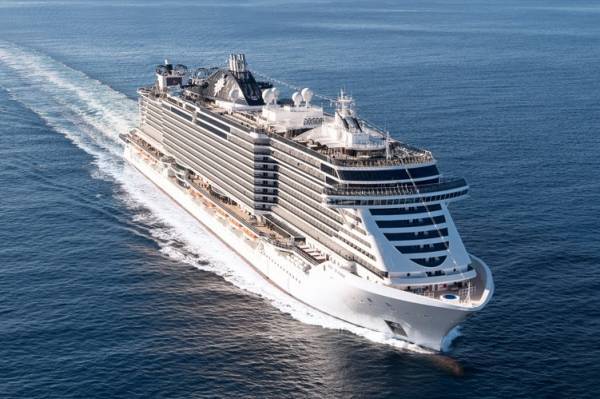 MSC Cruises: Ο Πειραιάς «home port» για το Lirica