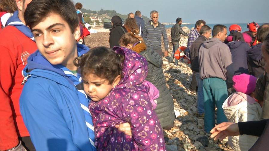 Έλληνες Πρόσκοποι: Στηρίζουν τους πρόσφυγες με πολύπλευρο εθελοντικό έργο (video)