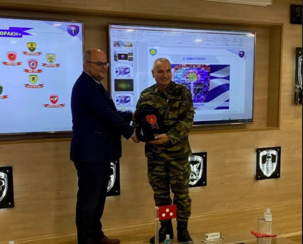 ΔΕΔΑ: Δωρεά 10 απινιδωτών στο Δ΄ Σώμα Στρατού «ΘΡΑΚΗ»
