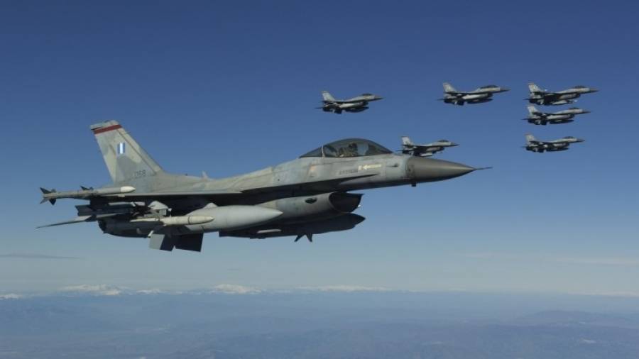 Συνεχίζονται οι υπερπτήσεις: Τουρκικά F-16 πάνω από Οινούσσες και Παναγιά