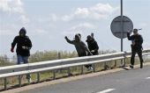 Γαλλία: Σοκάρει το βίντεο με αστυνομική βία κατά μεταναστών