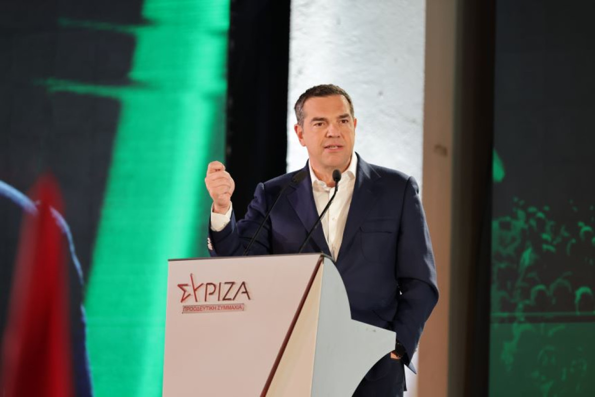 Τσίπρας κατά Μητσοτάκη: Επιχειρεί να υπονομεύσει την εκλογική διαδικασία