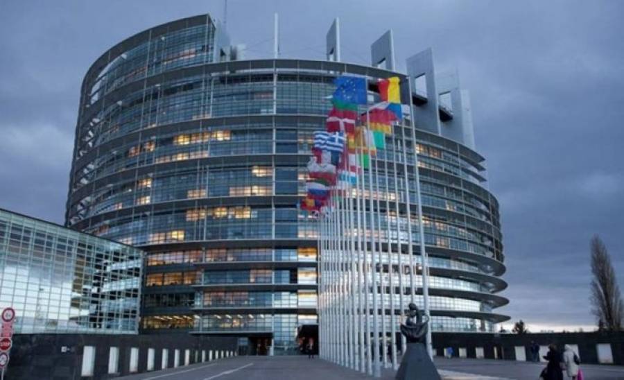 Ευρωκοινοβούλιο: Προειδοποιεί τον Τζόνσον για τις συνέπειες ενός άτακτου Brexit