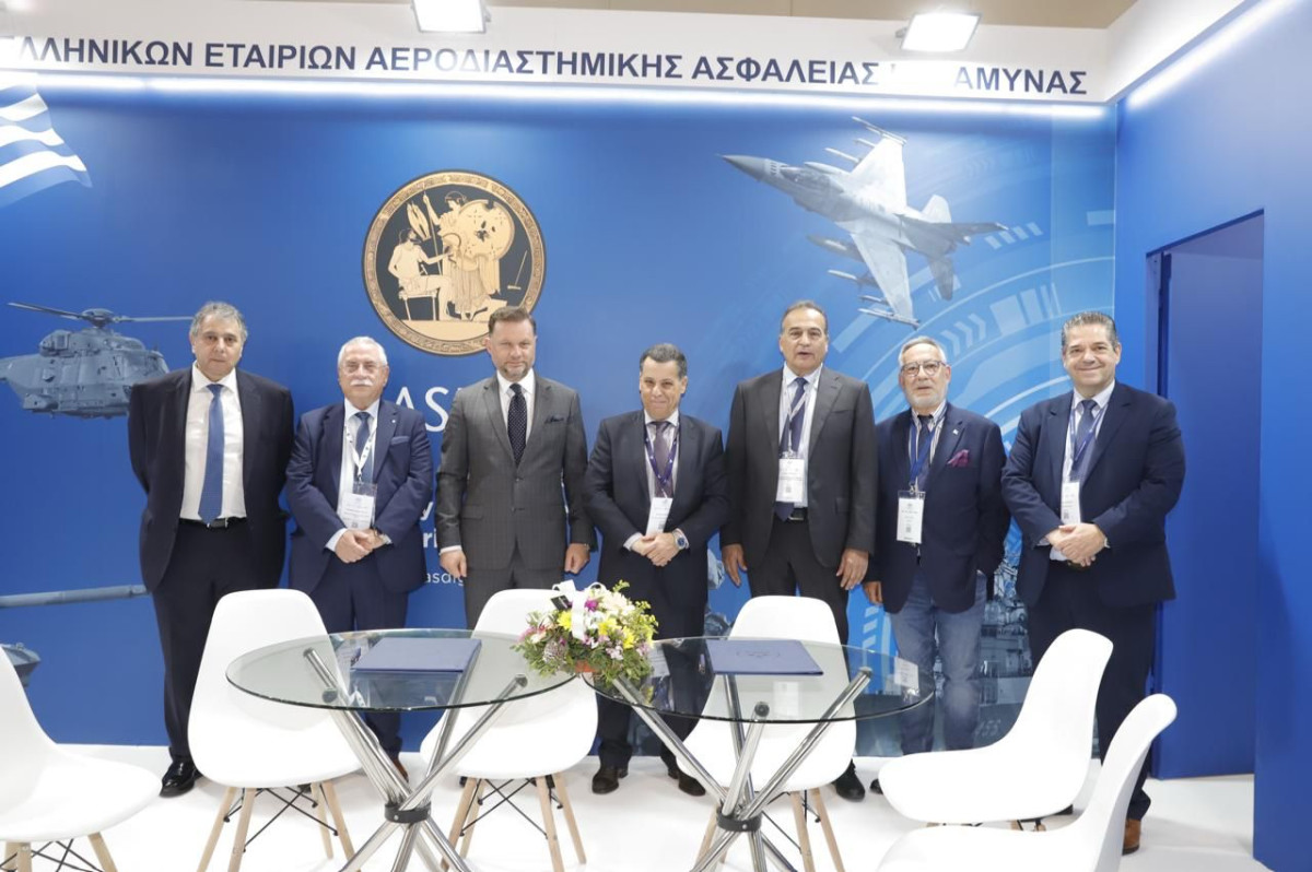 Μνημόνιο συνεργασίας ΕΕΝ και ΕΕΛΕΑΑ-Στόχος η ενίσχυση της αμυντικής βιομηχανίας