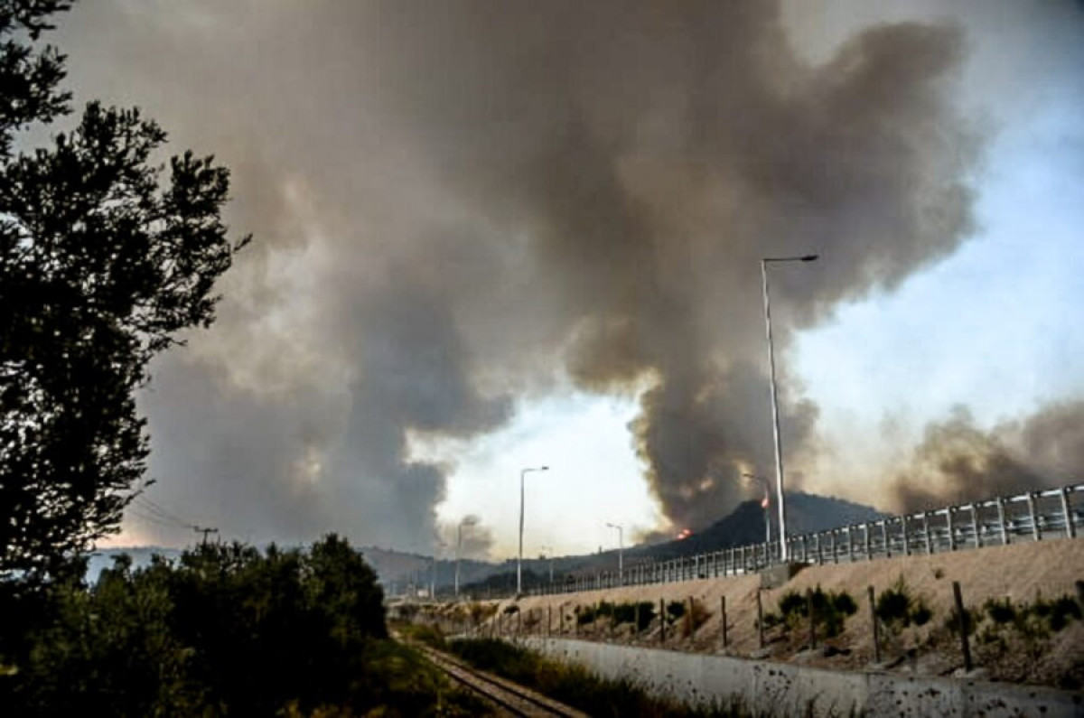 Δωδεκάμηνη αναστολή πράξεων αναγκαστικής εκτέλεσης για τους πυρόπληκτους του καλοκαιριού