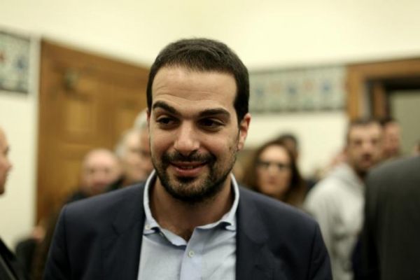 Επιτυχής η πρώτη του Γαβριήλ στην ενημέρωση των συντακτών