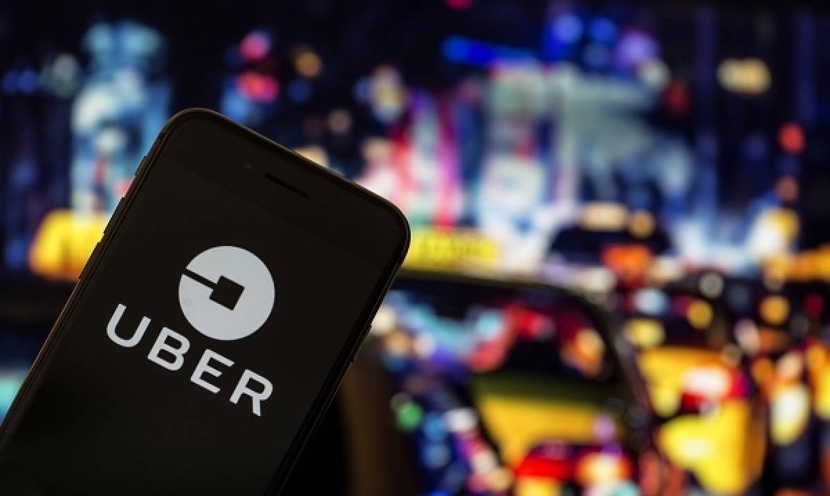 Σε 3.700 απολύσεις λόγω Covid-19 προχωρά η Uber