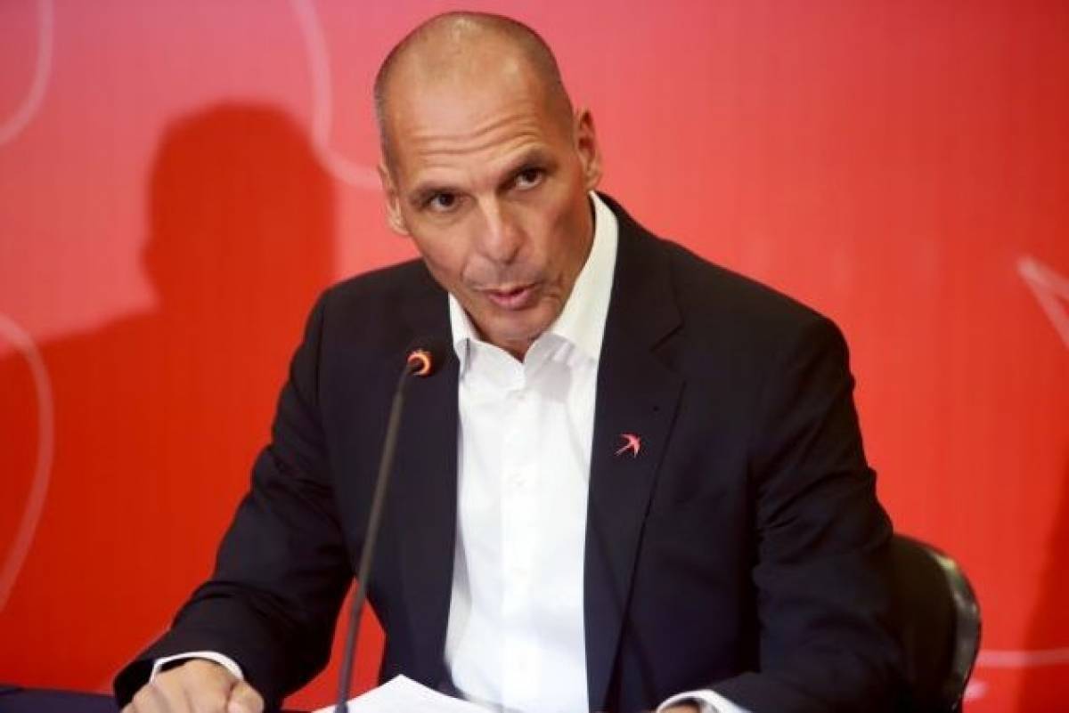 Βαρουφάκης: Δε θα απολογηθώ για τα χρήματα της δουλειάς μου