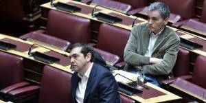 Η «σταυροβελονιά» του Τσακαλώτου και το νέο μήνυμα στον Τσίπρα