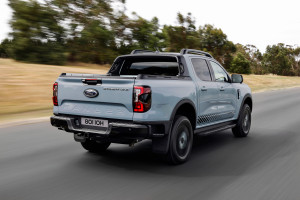 Το νέο Ford Ranger Plug-In Hybrid φέρνει την επανάσταση στη ρυμούλκηση με το προηγμένο σύστημα Trailer Backup Assist
