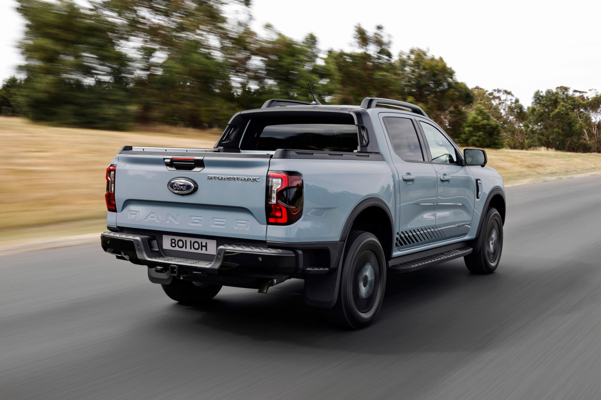 Το νέο Ford Ranger Plug-In Hybrid φέρνει την επανάσταση στη ρυμούλκηση με το προηγμένο σύστημα Trailer Backup Assist