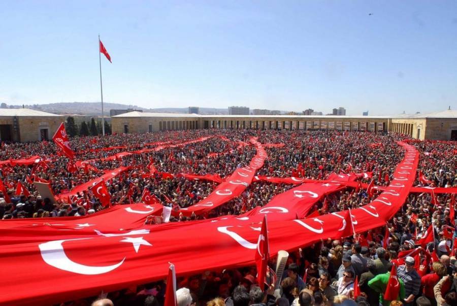 Το τουρκικό Βαθύ Κράτος επανακάμπτει 