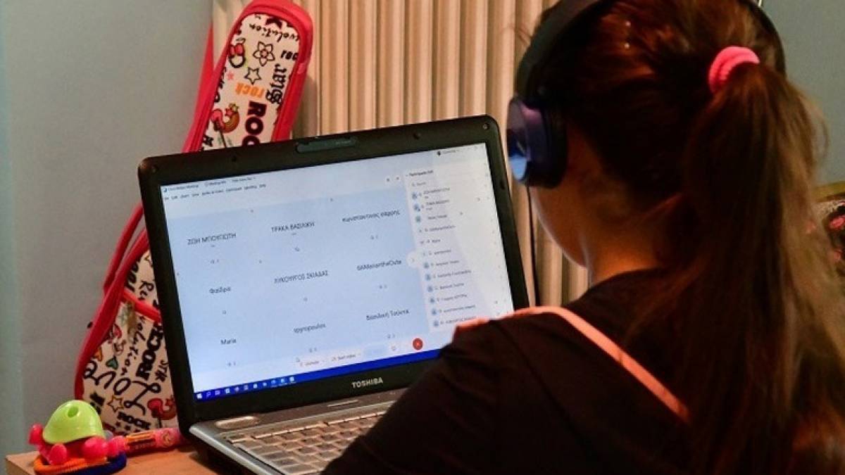 Υπουργείο Παιδείας: Γιατί δεν θα γίνει τηλεκπαίδευση και την Τετάρτη