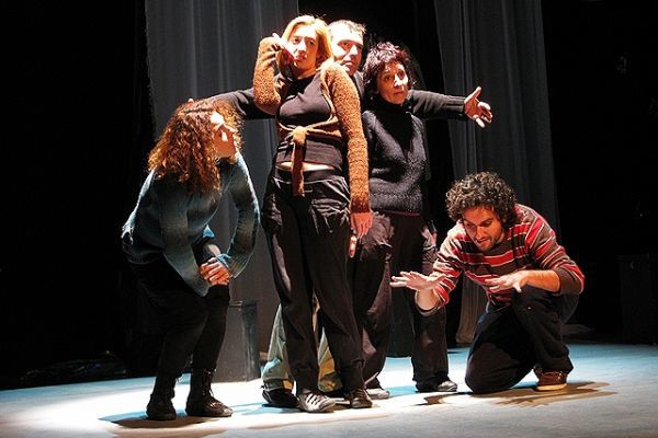 Τι είναι το θέατρο Playback