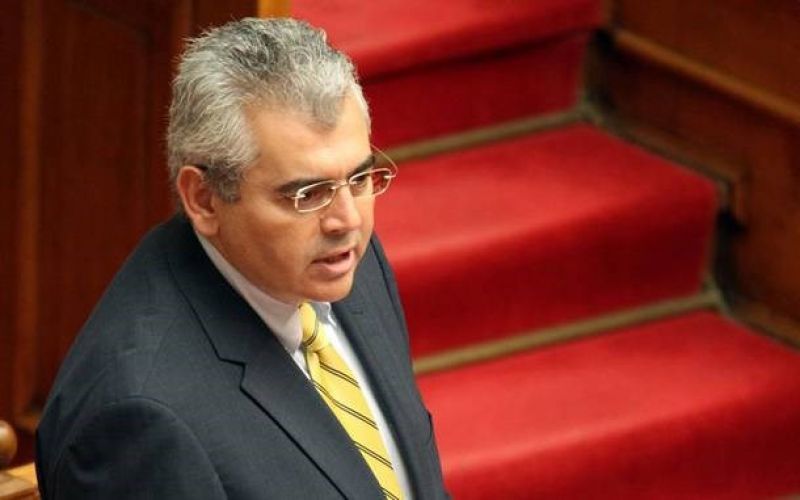 Χαρακόπουλος προς κυβέρνηση: Καταργείστε επιτέλους τον φόρο στο κρασί