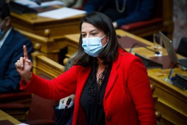 Κεραμέως: Αδιανόητη η επίθεση που δέχτηκε ο γυμνασιάρχης στην Πιερία