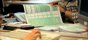 Φορολογικές δηλώσεις: Στον «αυτόματο πιλότο» για μισθωτούς και συνταξιούχους