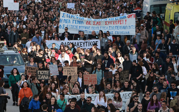 Οι δημοσκοπήσεις της περιόδου και η γενική σύγχυση