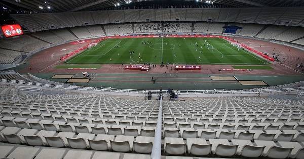 Αυξάνεται στο 90% η πληρότητα στα ελληνικά γήπεδα