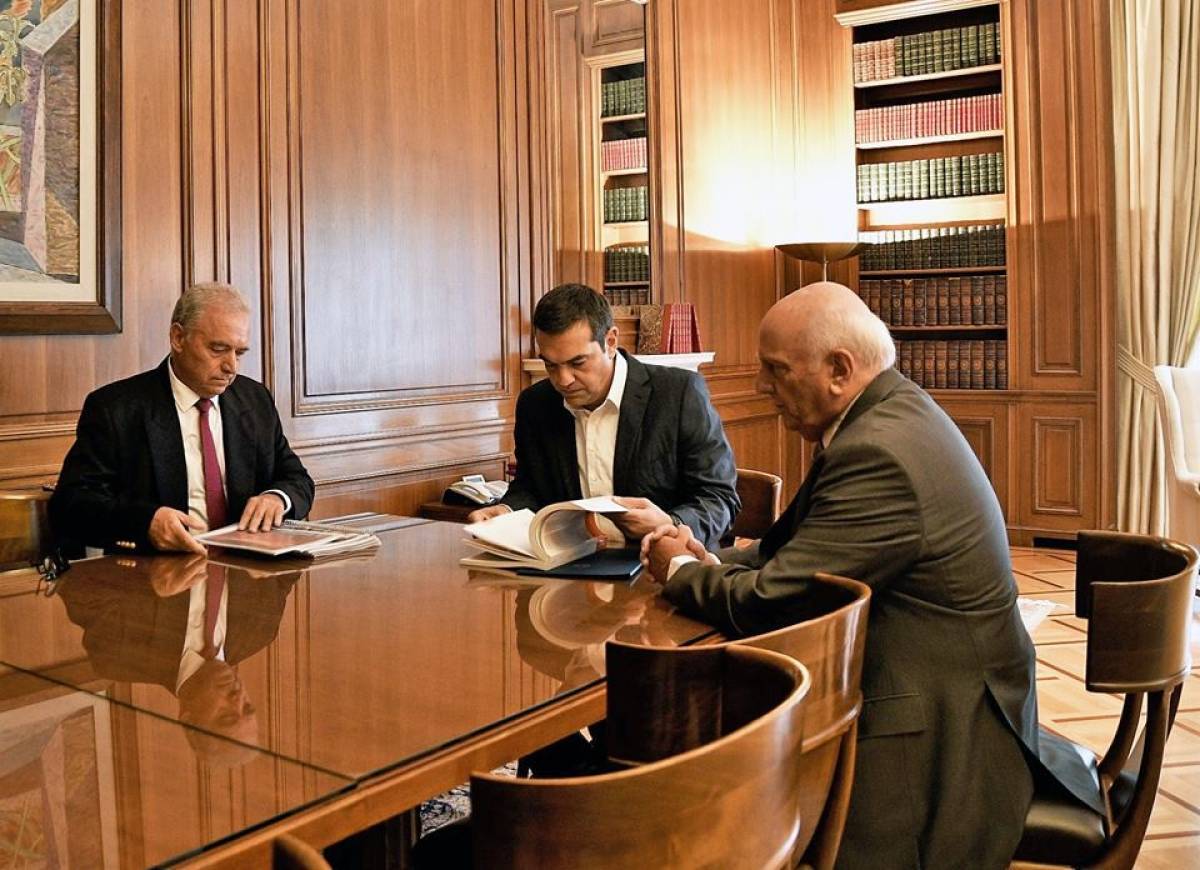Τσίπρας σε Ζερεφό και Λέκκα:Να αναβαθμίσουμε τα μοντέλα πολιτικής προστασίας