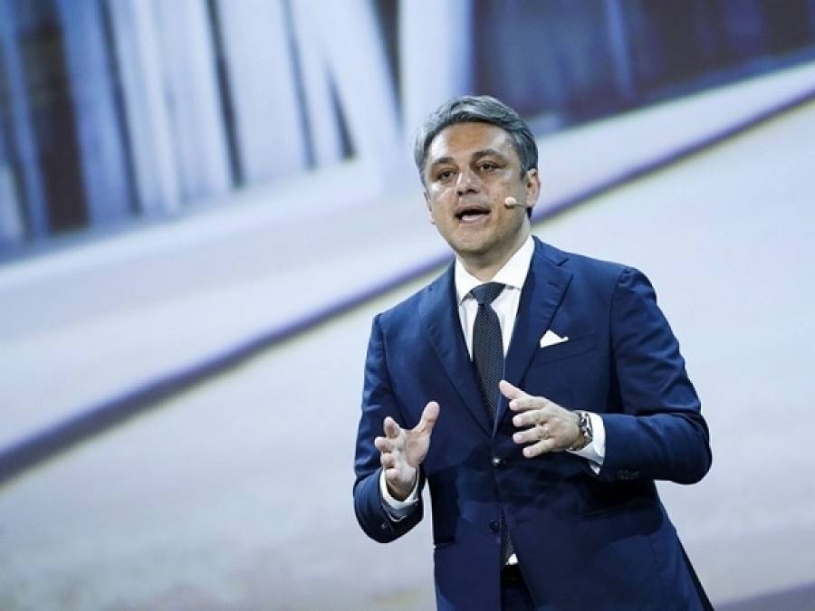 Renault: Στα μαχαίρια διοίκηση και σωματεία για τη μείωση κόστους