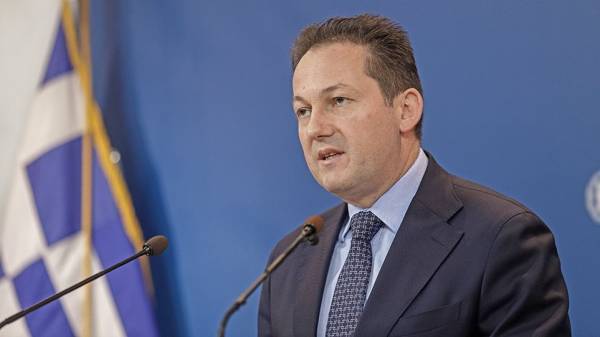 Πέτσας: Μέτρα στήριξης της οικονομίας τον Μάιο και τον Ιούνιο