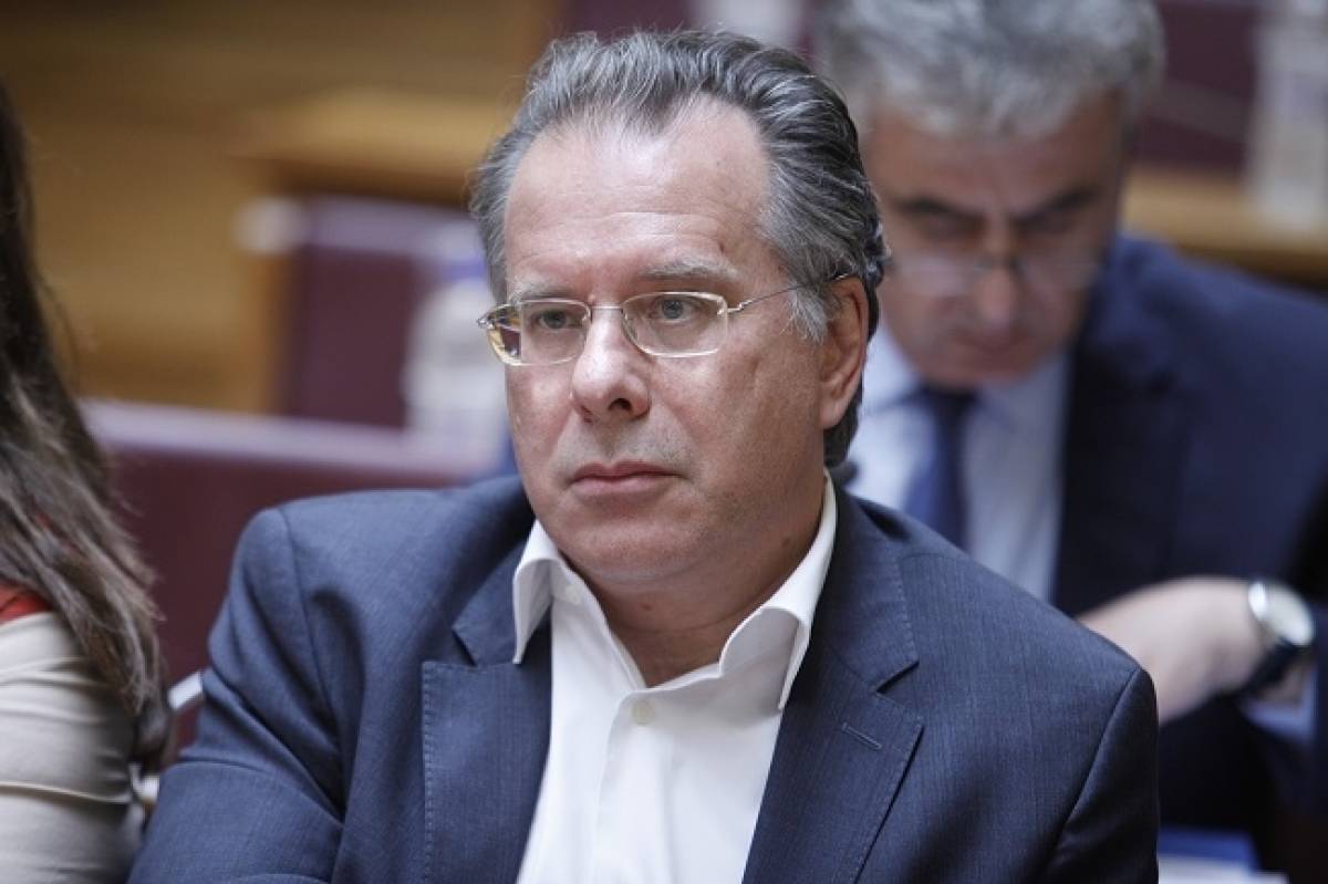 Κουμουτσάκος για μεταναστευτικό: H Ελλάδα έχει υπερβεί τα όριά της