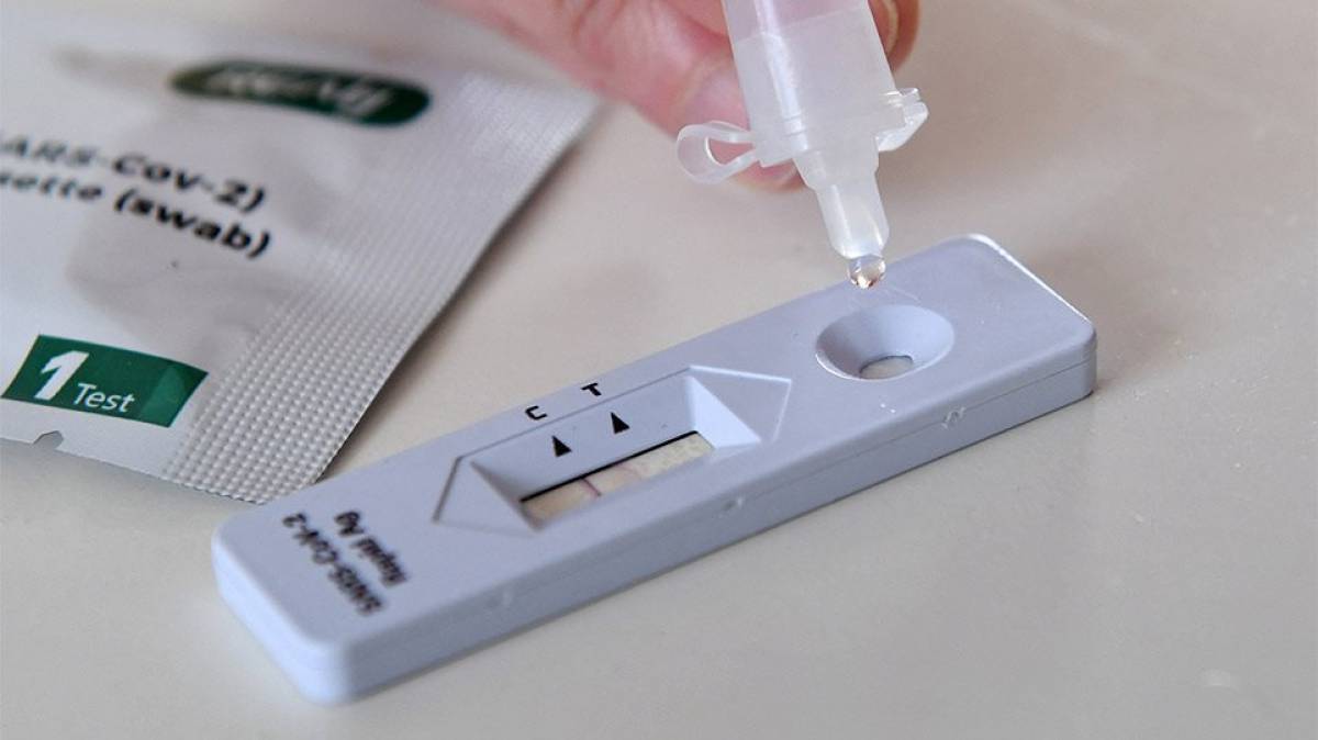 Υποχρεωτικά self test: Οι οδηγίες του υπουργείου Εργασίας