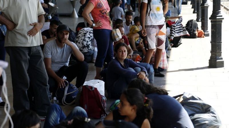 Μετεγκατάσταση προσφύγων; Από τον Σεπτέμβρη του 2017 και ...βλέπουμε