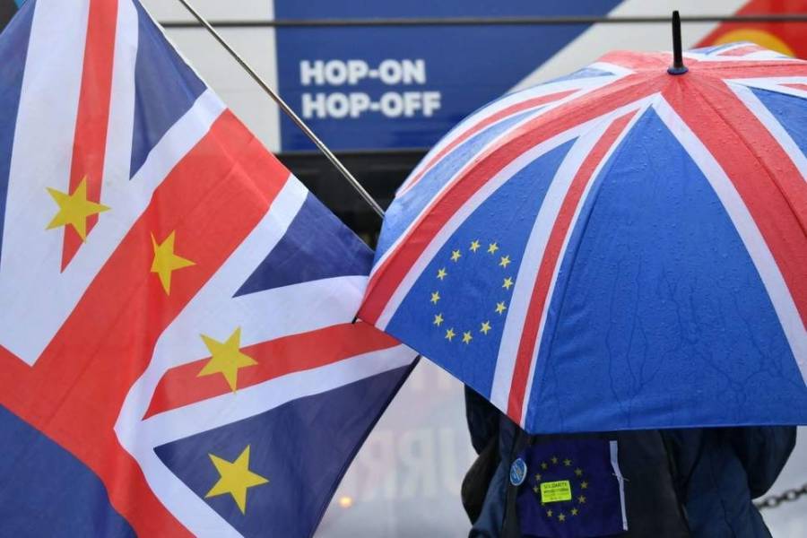 Brexit: Αναζητείται συμβιβαστική λύση- Τι θα γίνει με τη βίζα