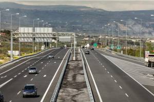 Κυκλοφοριακές ρυθμίσεις σε τμήμα της Ολυμπίας Οδού έως 18 Δεκεμβρίου
