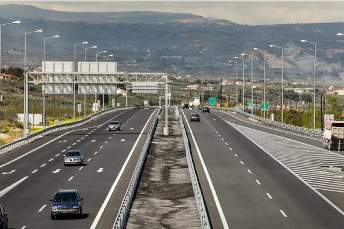Κυκλοφοριακές ρυθμίσεις σε τμήμα της Ολυμπίας Οδού έως 18 Δεκεμβρίου