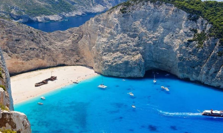 Ζάκυνθος: Αδιέξοδο με το άνοιγμα της παραλίας του Ναυαγίου