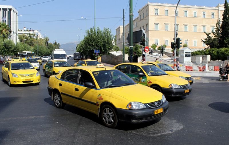 Οι νέες χρεώσεις στα ταξί από 20/7