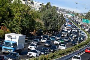 Τέλη κυκλοφορίας: Πόσα θα πληρώσουν οι ιδιοκτήτες Ι.Χ.-Ποιοι θα δουν ελάφρυνση