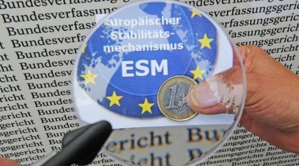 ESM: Το «πακέτο Τσίπρα» παγώνει τα μέτρα για το χρέος