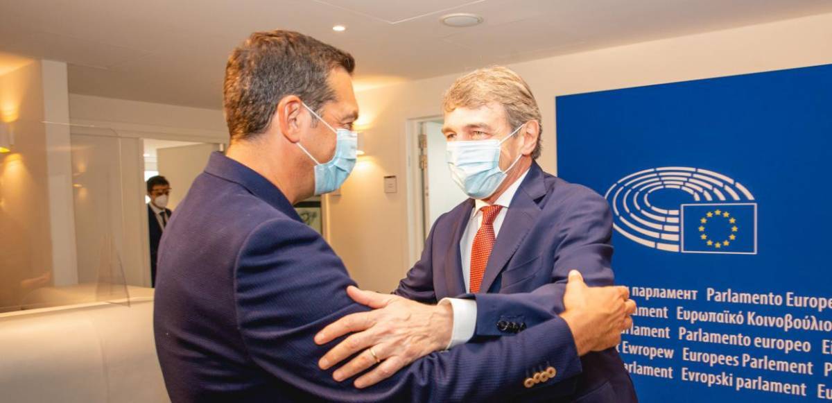Τσίπρας για Σασόλι: Μεγάλη απώλεια για την Ευρώπη